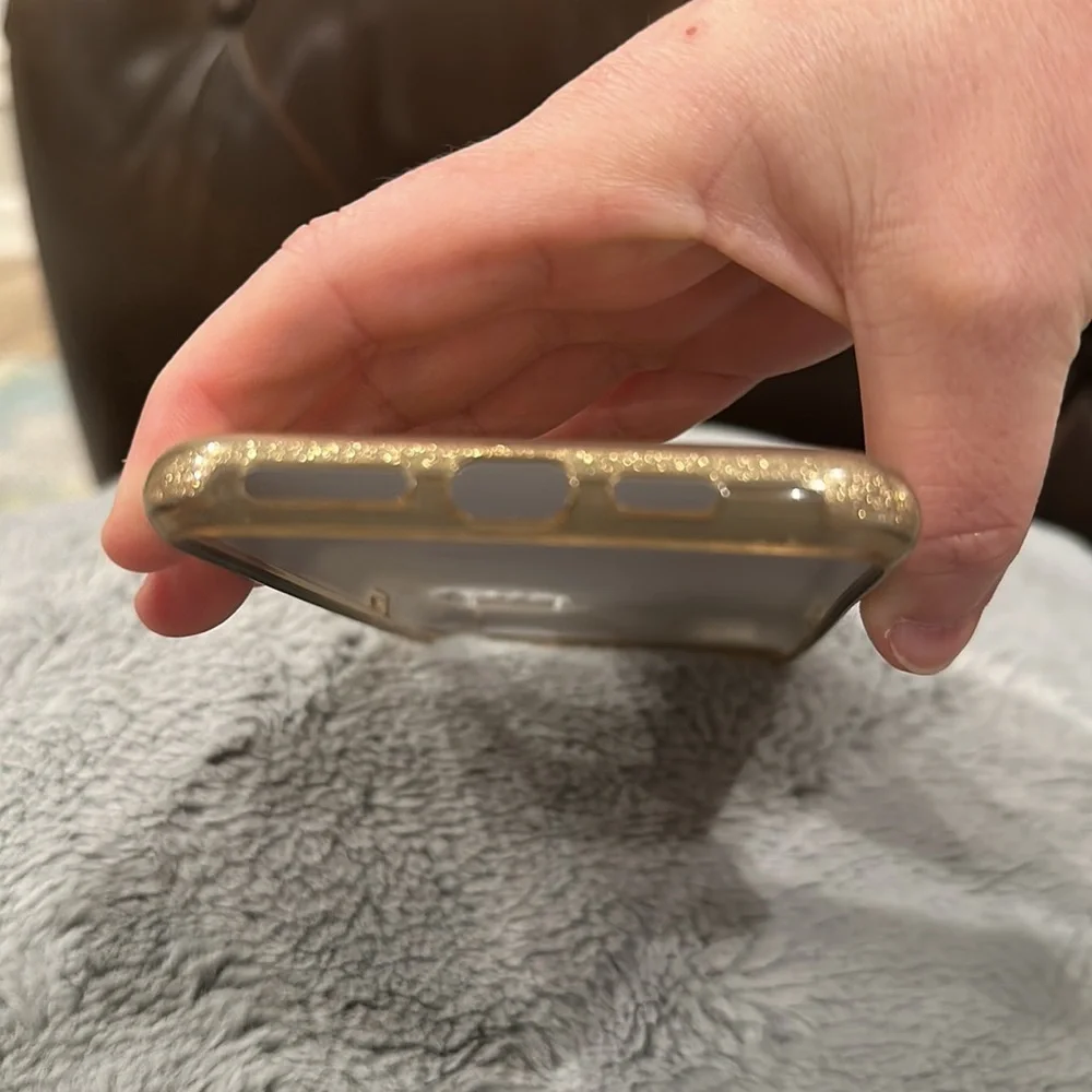 GUC Gold Glitter Cell Phone Case for iPhone 11 Pro Max Good Used Condition